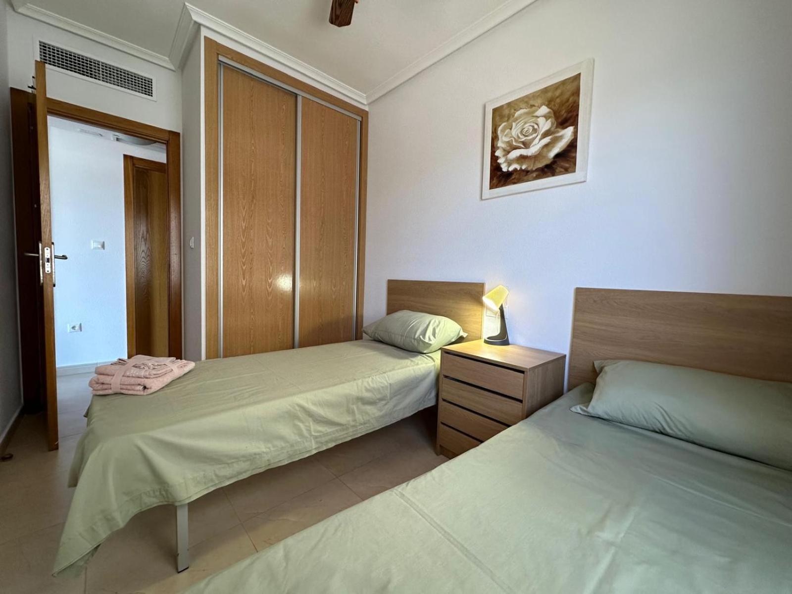 Апартаменты Punta Prima Torrevieja Fantazy01 Экстерьер фото