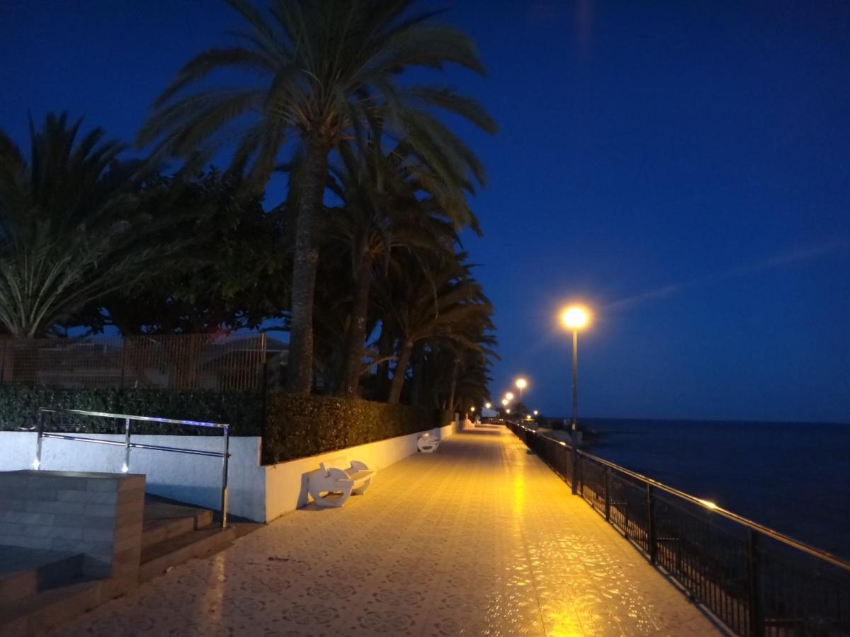 Апартаменты Punta Prima Torrevieja Fantazy01 Экстерьер фото